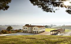 Colpetrone Winery Image